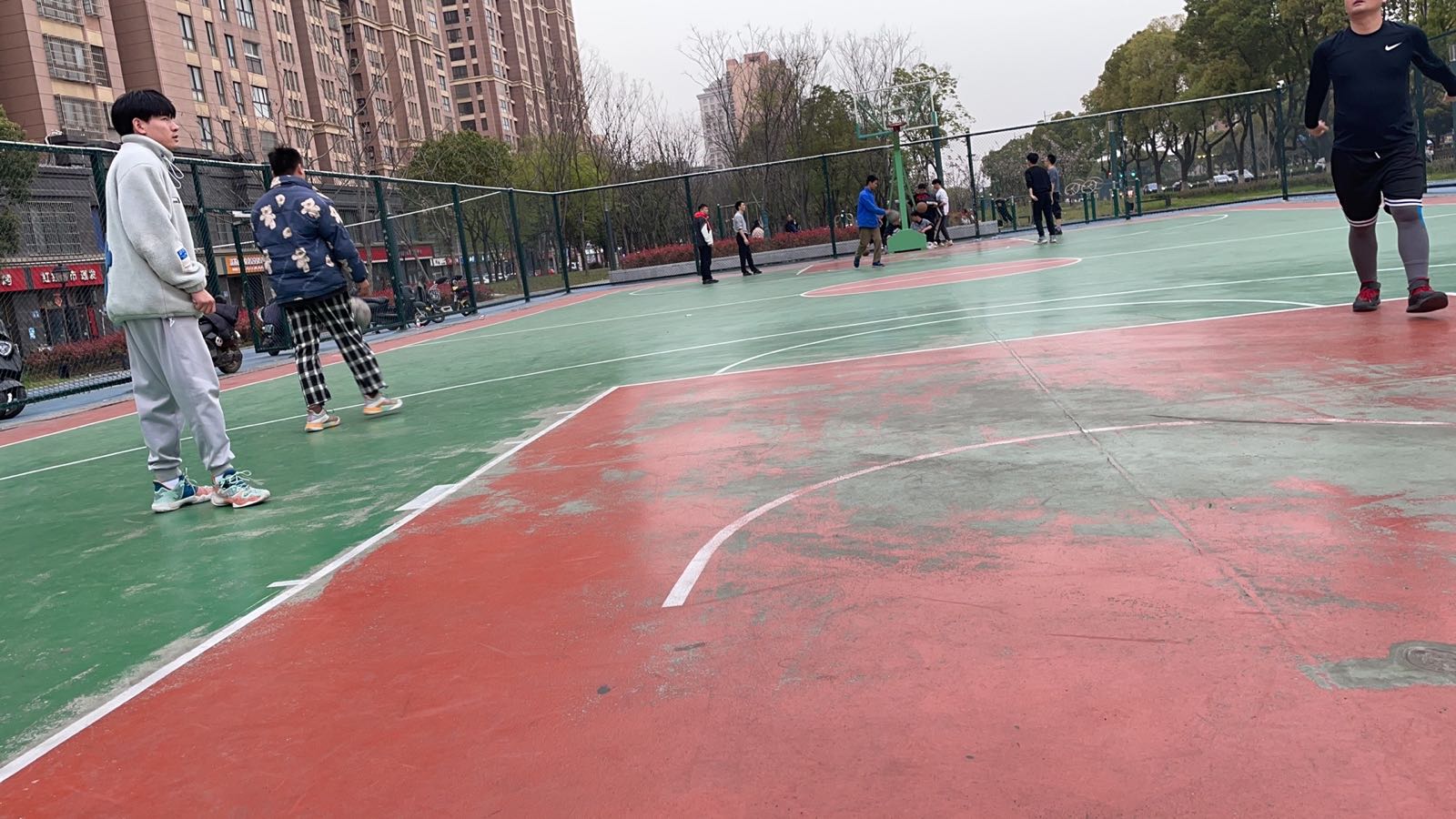 热爱运动篮求场