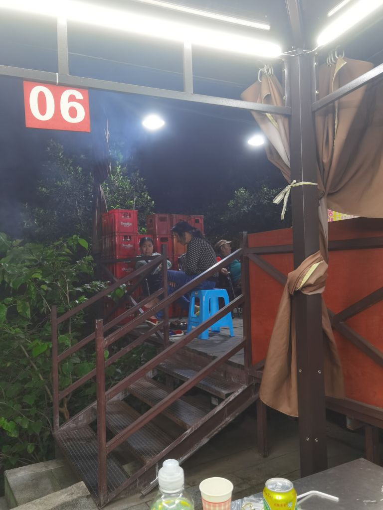 南泉美石峰乐园户外烟自助烧烤·烤全羊(巴南店)