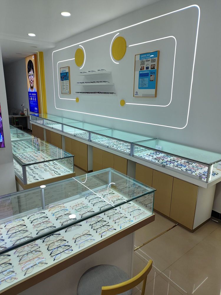 睛亮眼镜(京承线店)