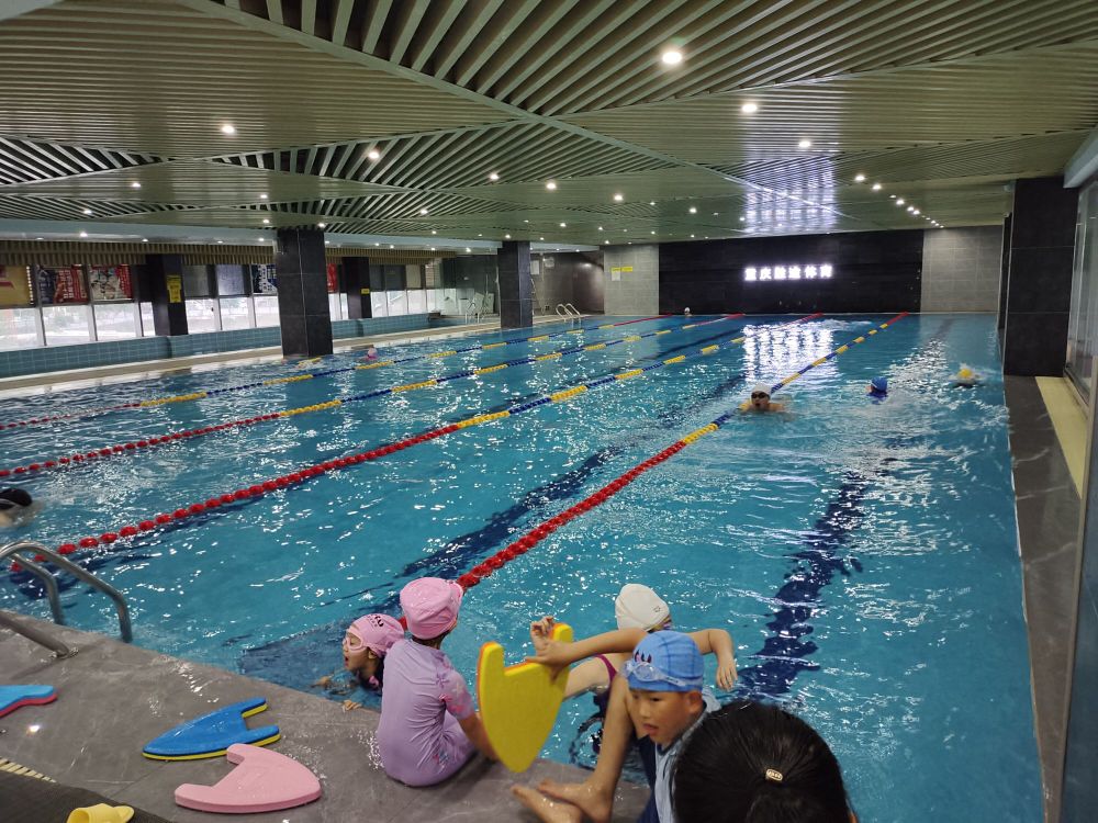 京汉凤凰城又用健身俱乐部(万达凤凰城旗舰店)