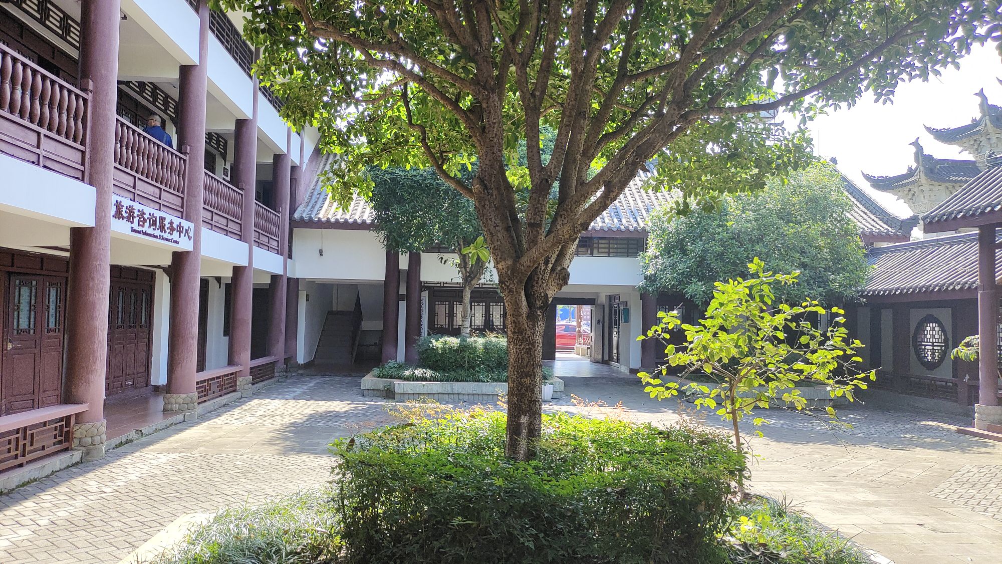 圆觉洞旅游区-游客中心