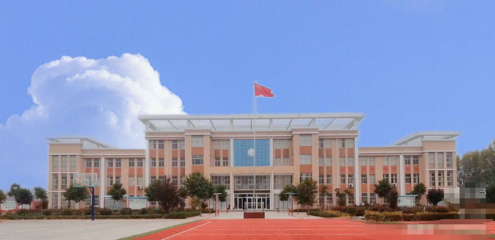黄泥冈镇刘行小学
