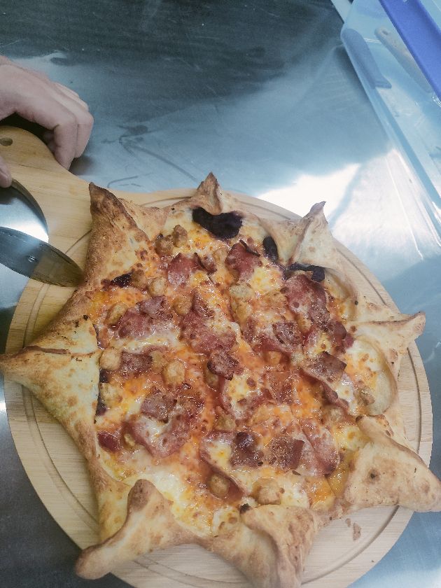 长唐伦球劳披萨浮梁店(白居易路店)