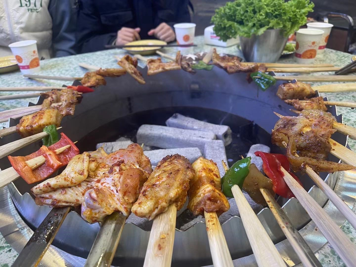 竹火启签山丘焰丕烤肉