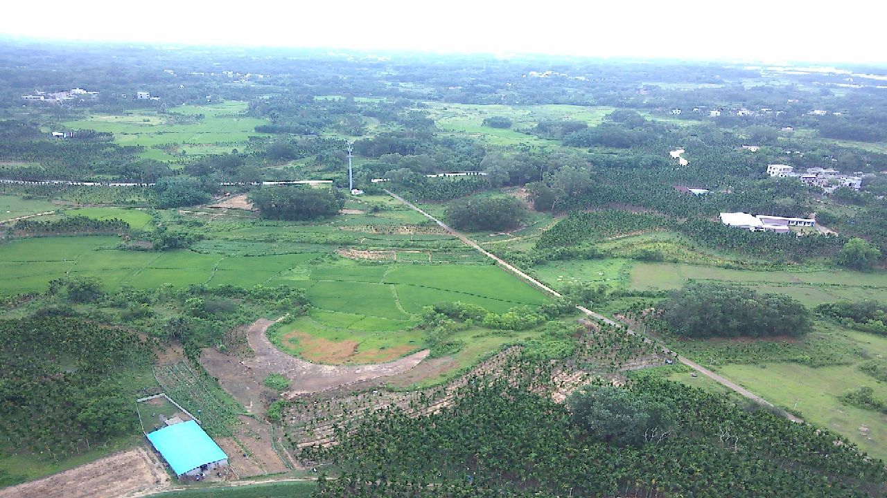 蕃昌坡村