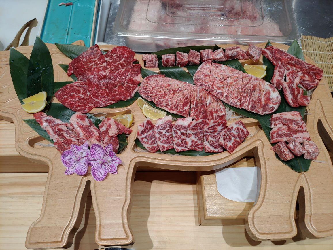 蒇街神前户板烧肉