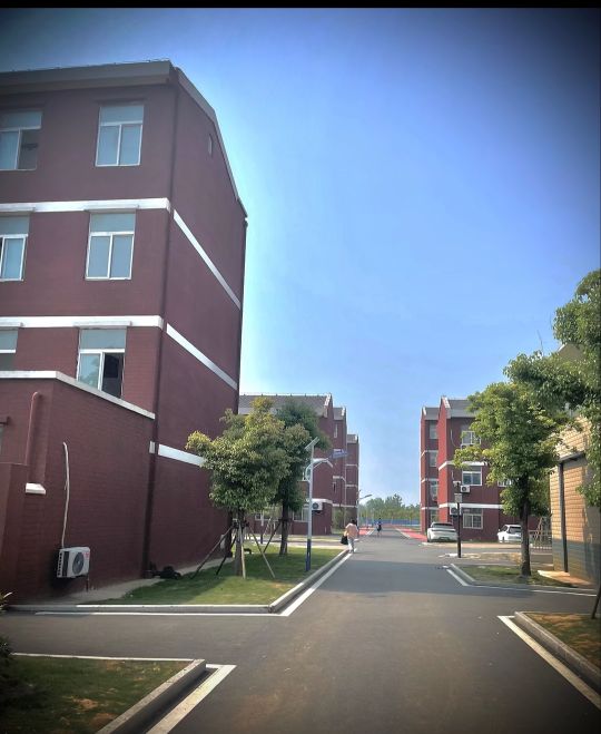 滁州市旅游商贸学校(南校区)