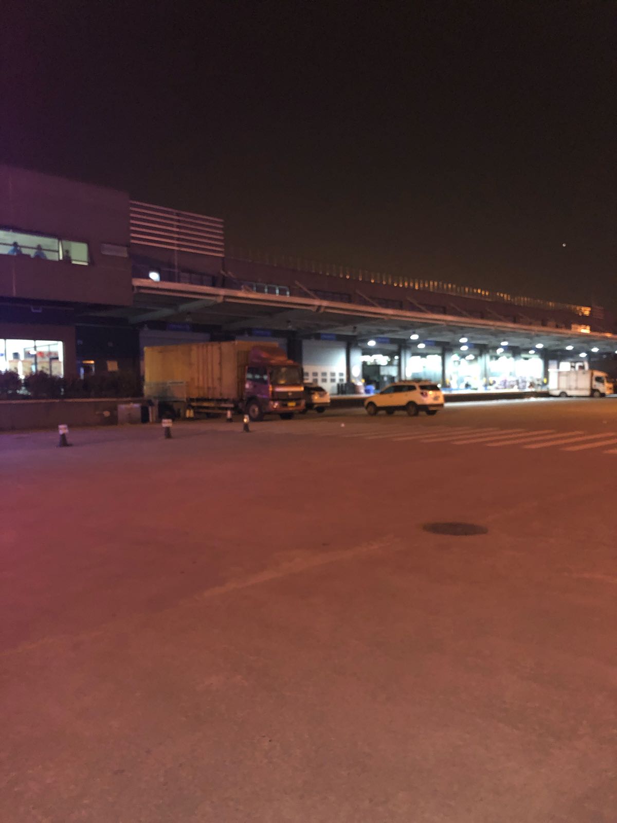 重庆机场北货运站(出港)