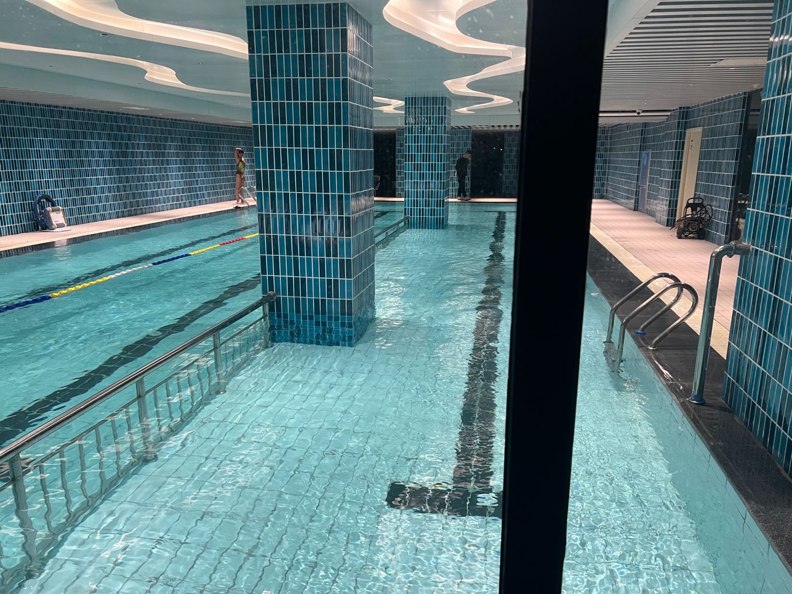 河津市城东印象云泳池室