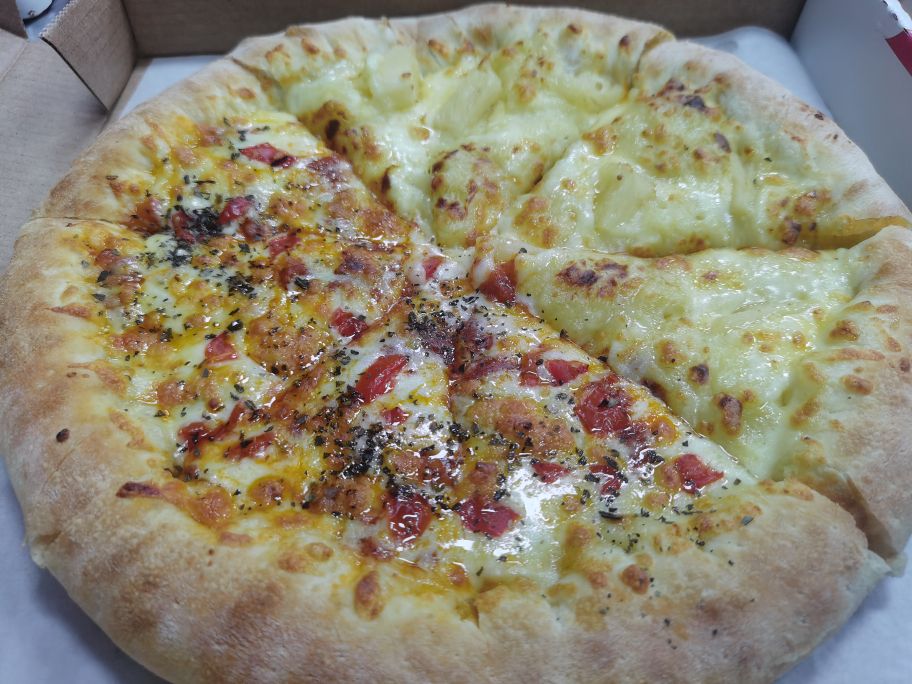 三烹牝只熊披萨(小龙坎正街店)