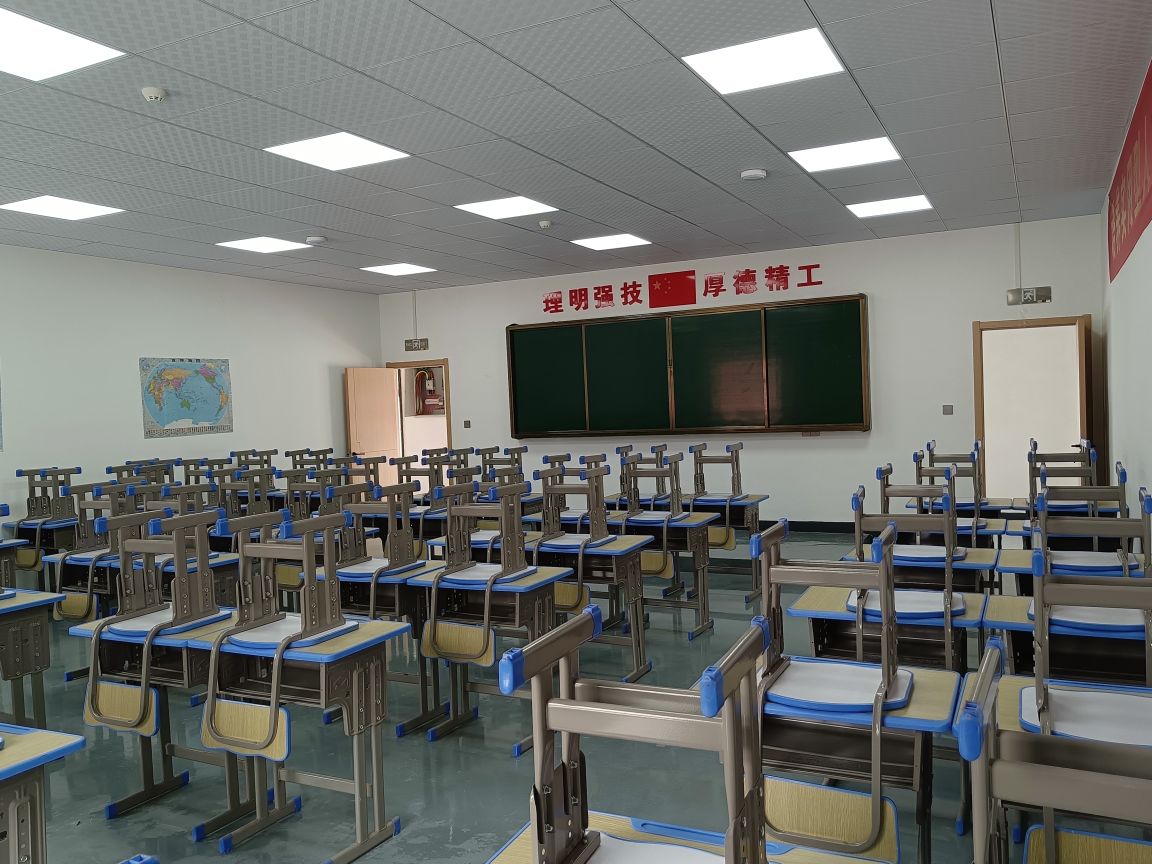 孝感市城市理工技工学校