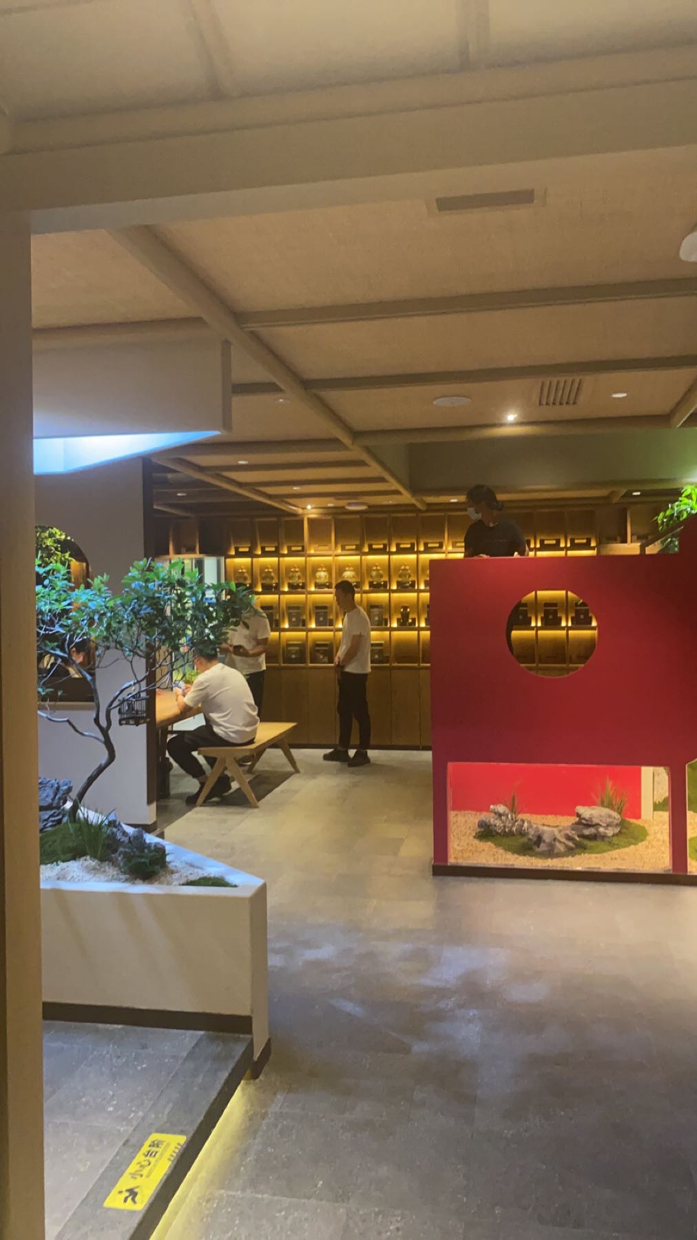 舍嗨礼和牛亚辑火锅(保利东郡)