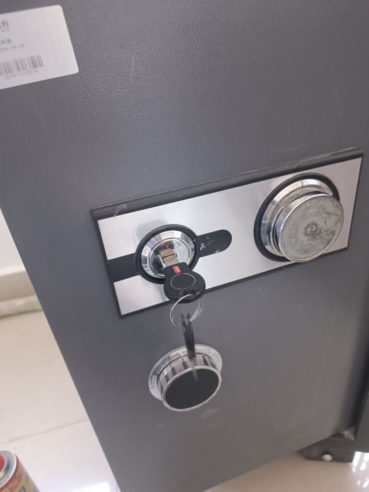 滕州张记开锁(龙泉店)