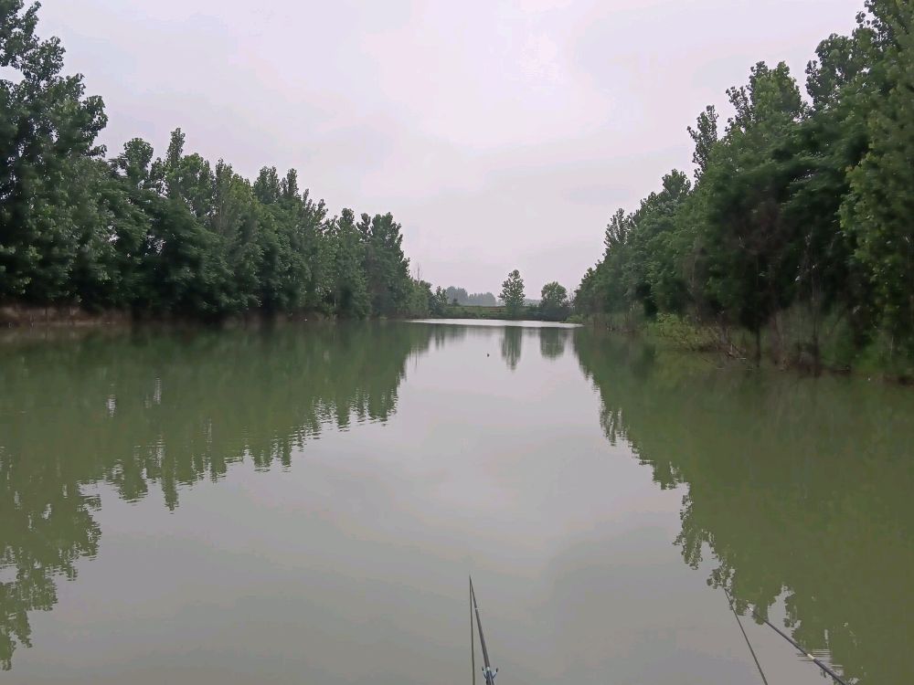 龙华镇水库