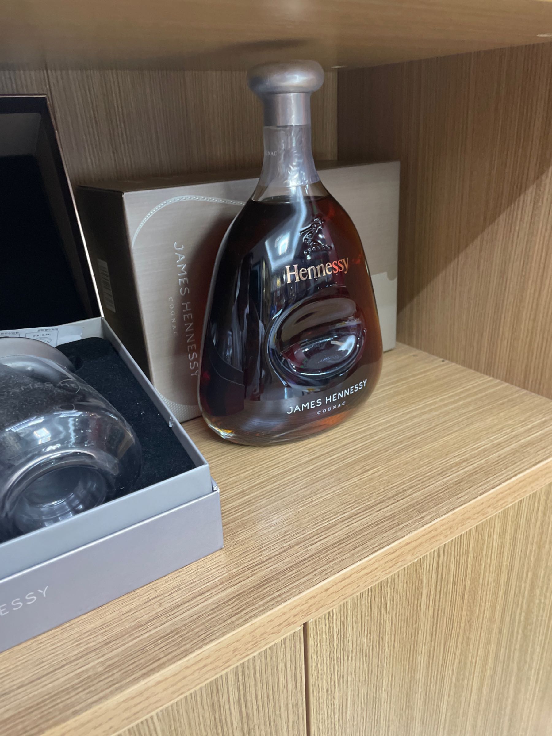 金和烟酒行回收黄金