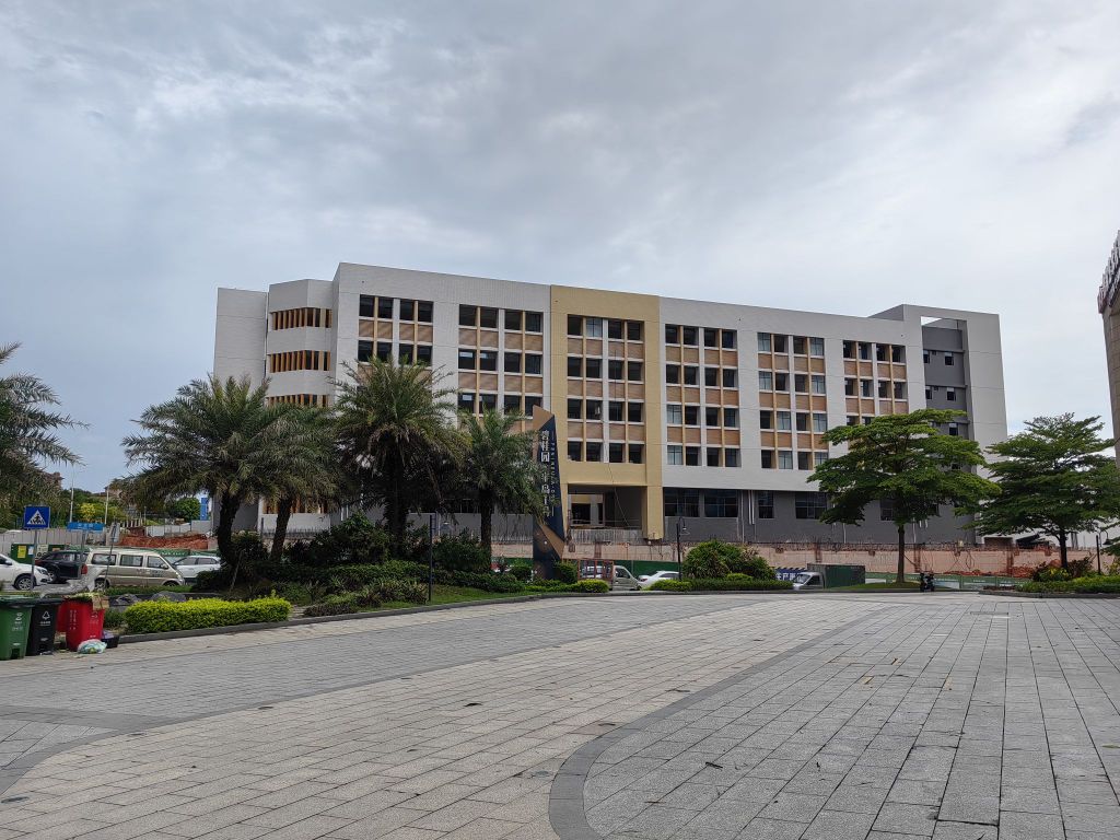 清远市清城区石龙学校