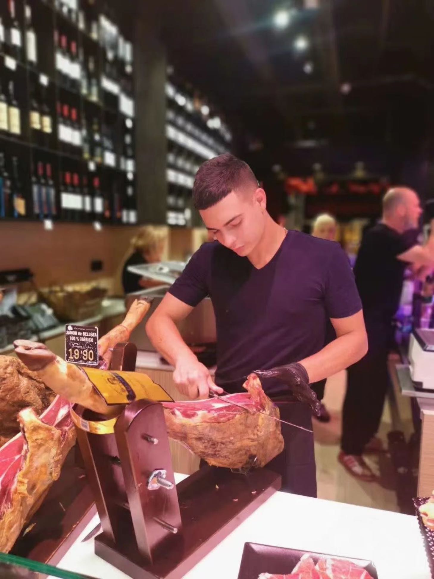 5J西班牙隆伊比利亚火腿Jamon火腿博物馆