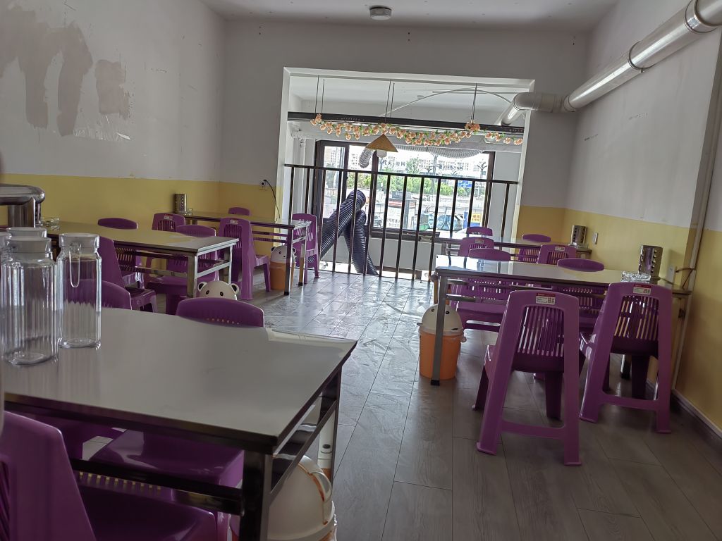 老窝烧烧烤店