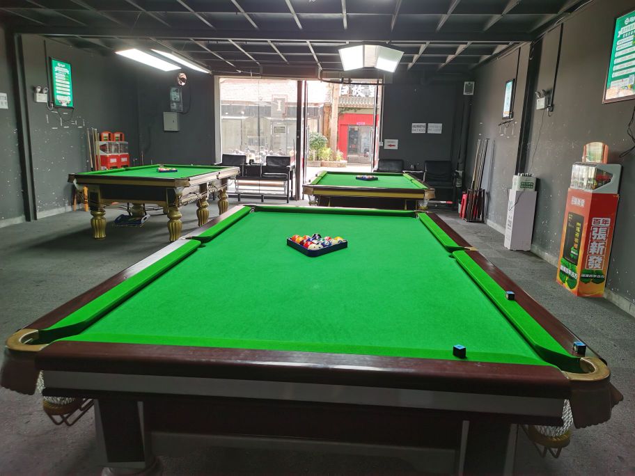 碰碰捌24小时自助台球厅(赣坊店)