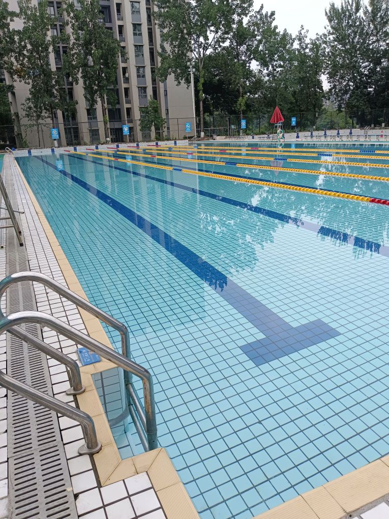 西南交通大学(犀浦校区)-游泳池