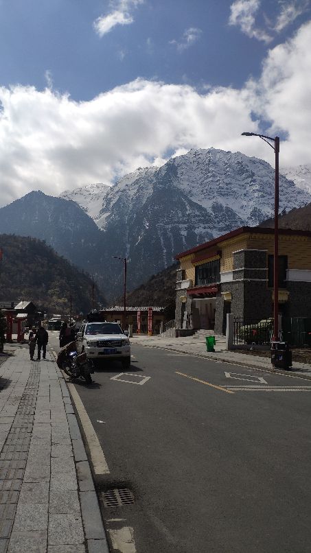 玉麦月光家庭旅馆
