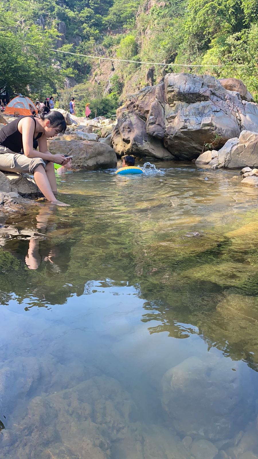 山外小寨儿童漂流