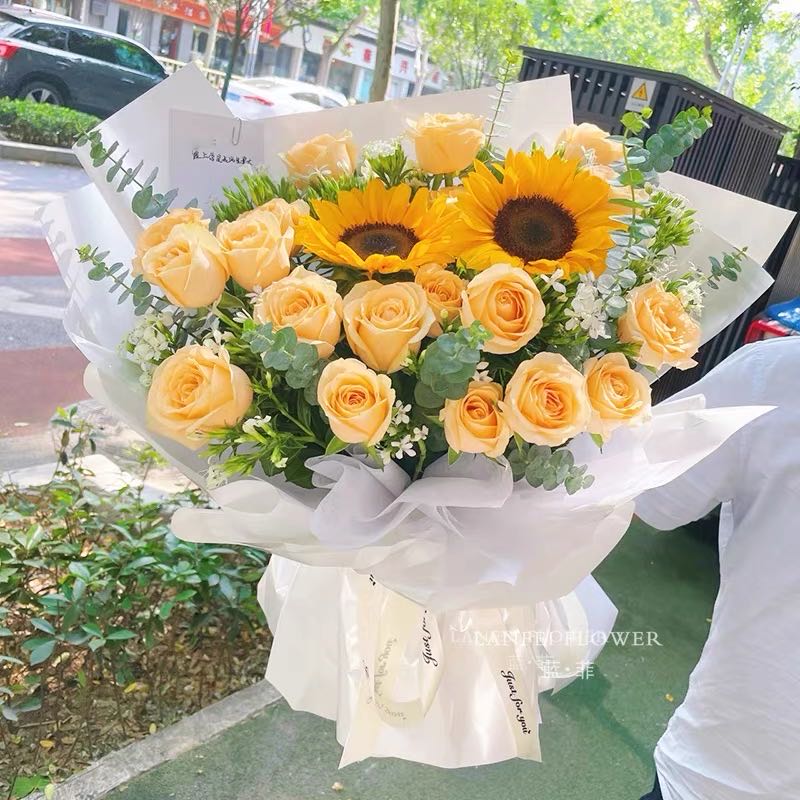 转角花艺(公园东路店)