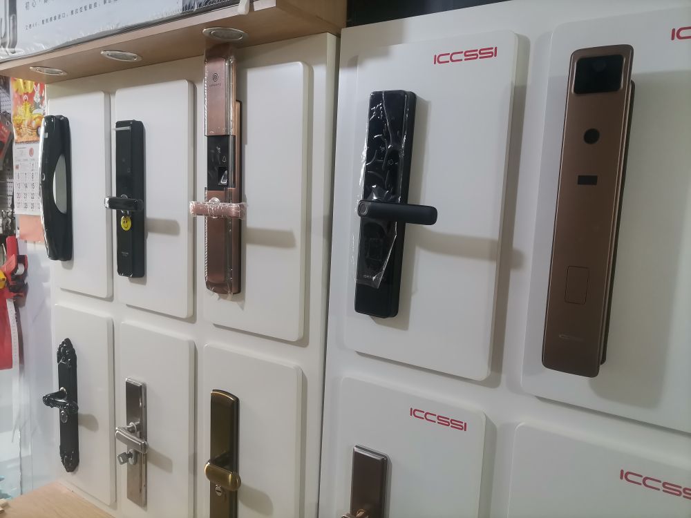 文强开锁换锁配钥匙