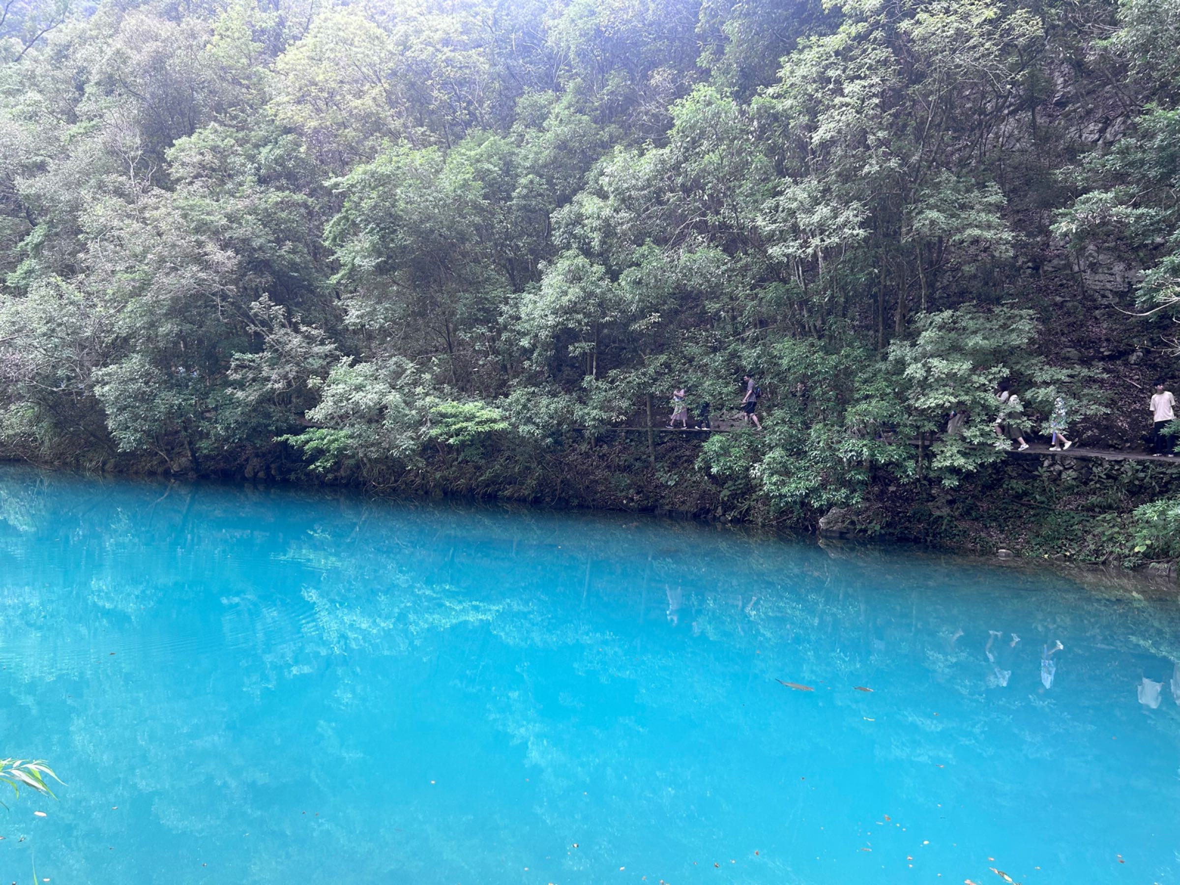 小气孔景区-小车地上停车场