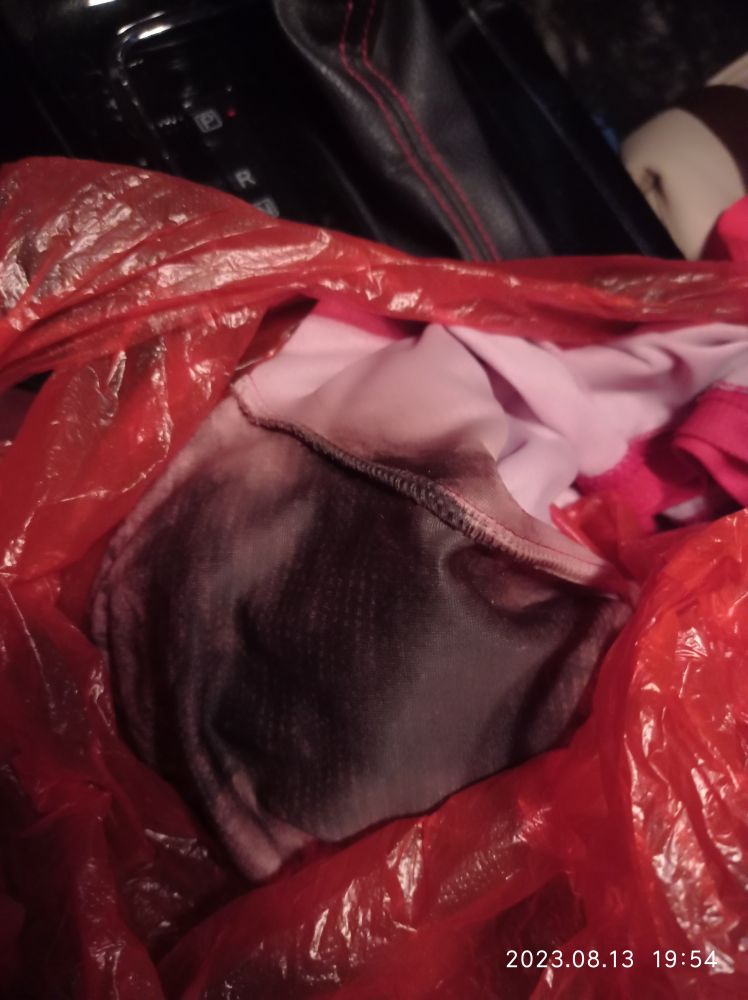 YOUNG DREAM青年露营基地地上停车场-出入口