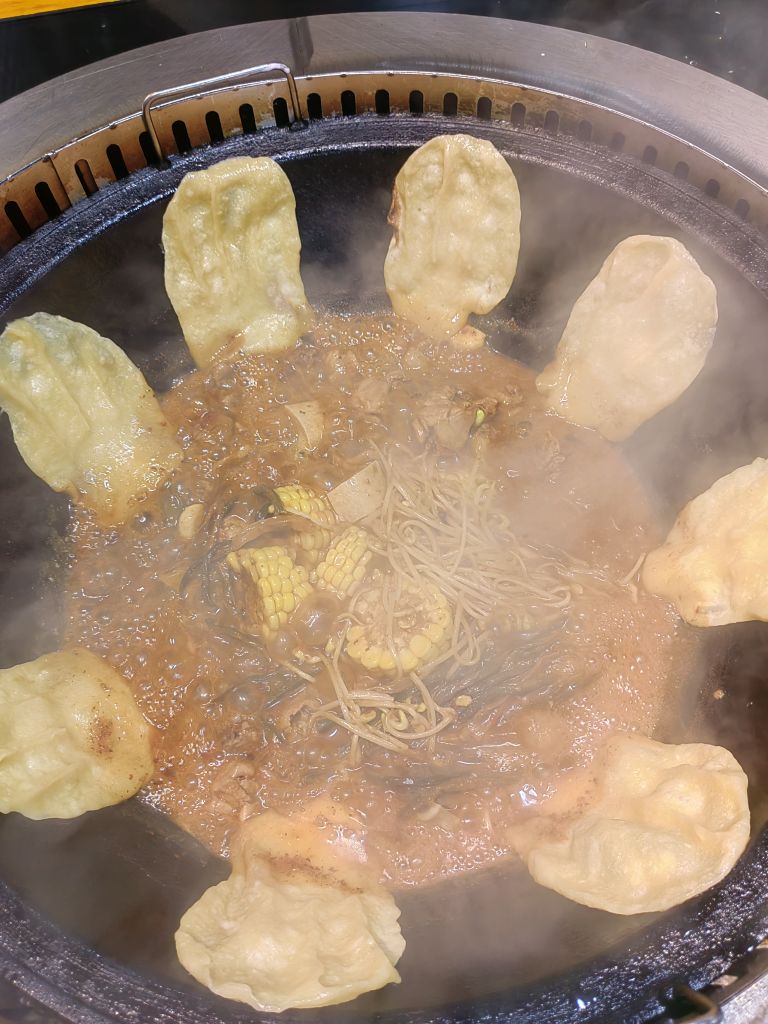 咱家地锅迪士尼店(六灶店)
