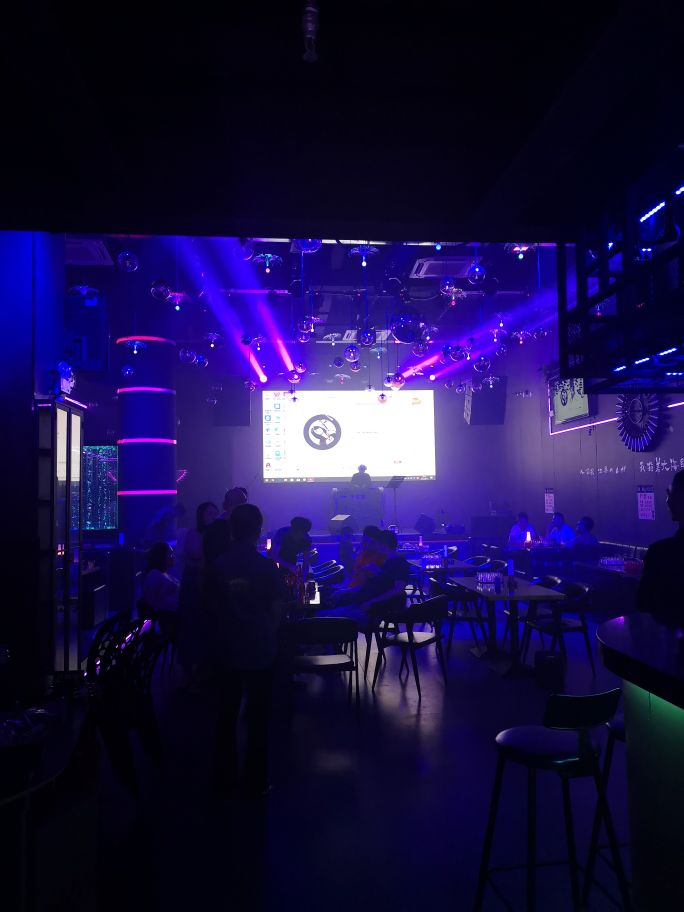 音歌凰音乐餐吧(兴业福苑店)