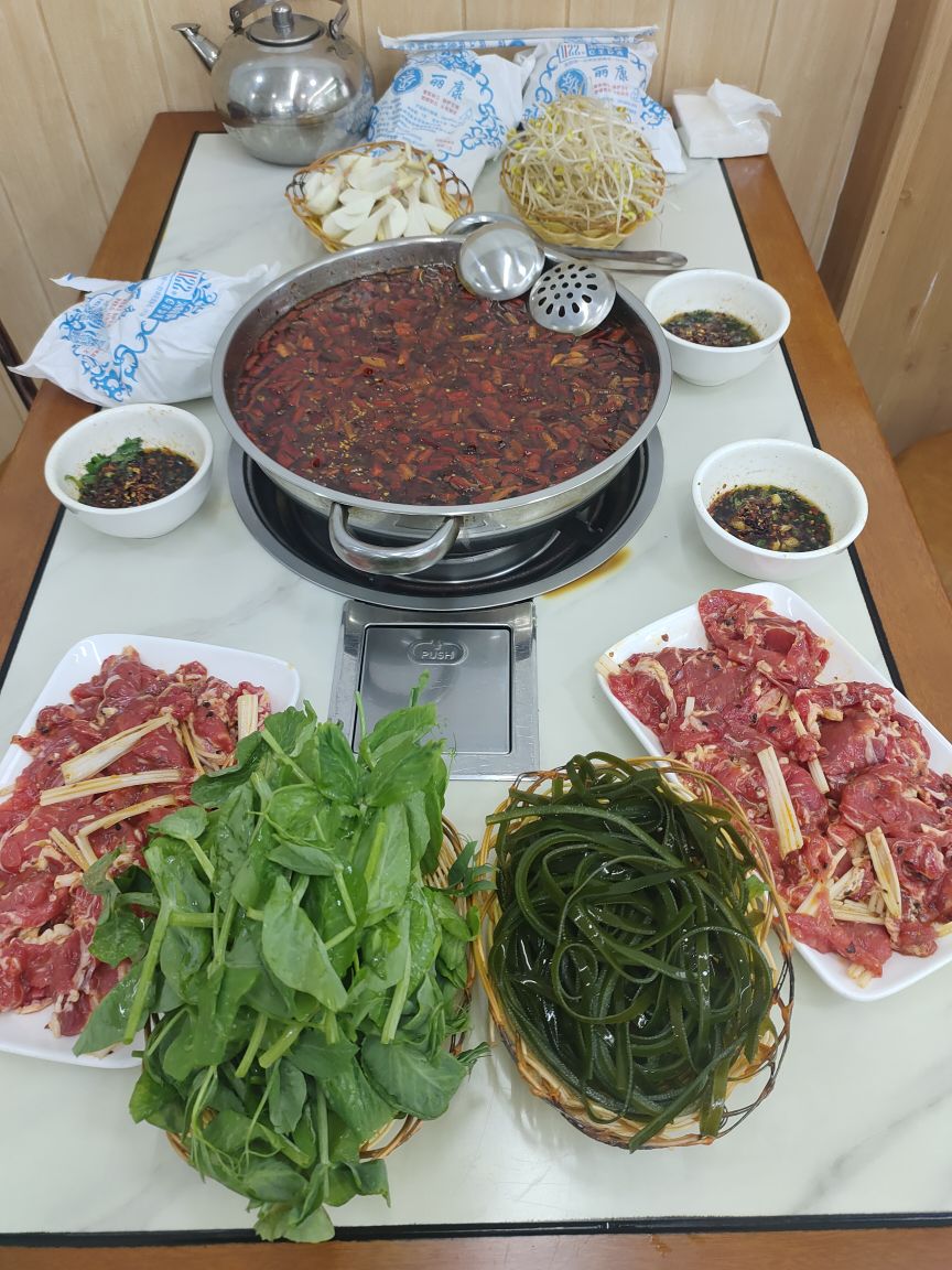 伊梦园·曲靖清真牛菜馆(清溪丽水店)