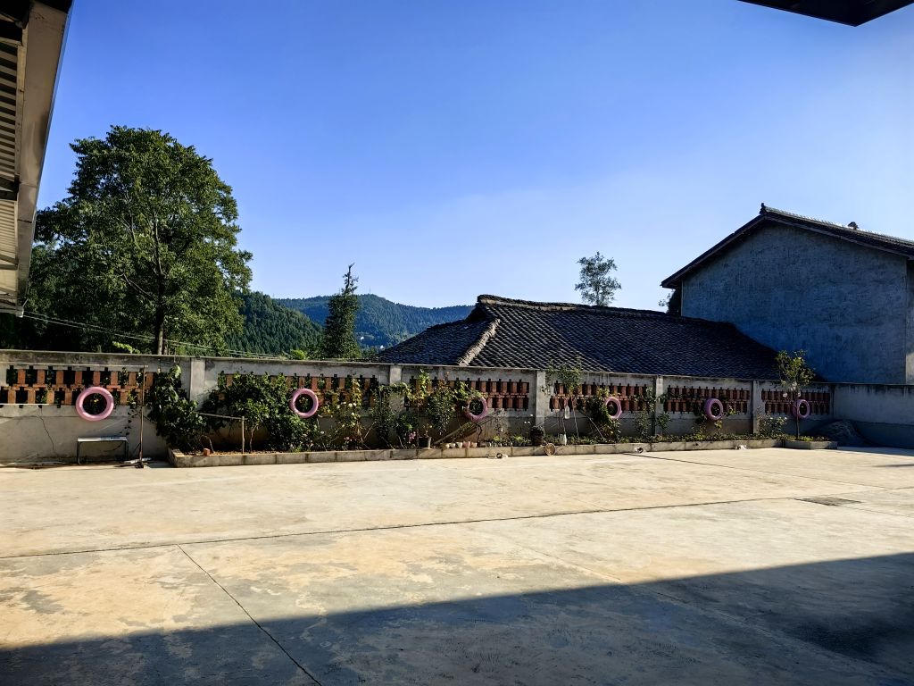 贺家庄园