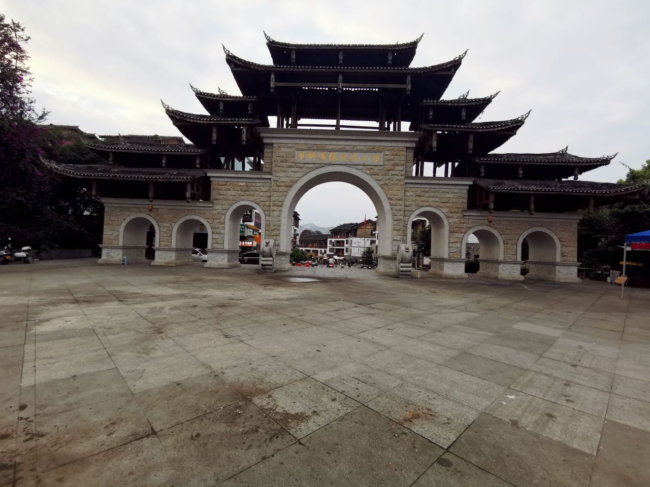 大七孔景区-东门停车场