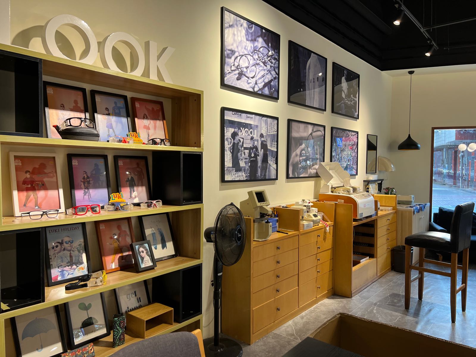 视尚眼镜(漠江路店)