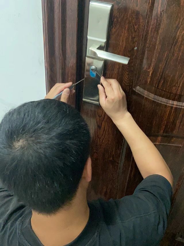开锁换锁