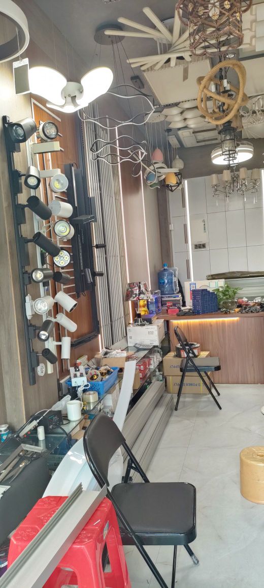 厦门华明灯饰批发