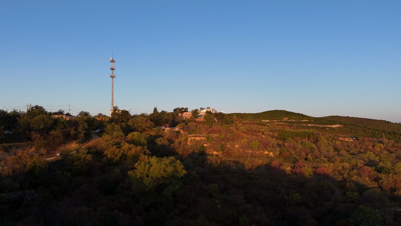 崛围山滑翔伞基地