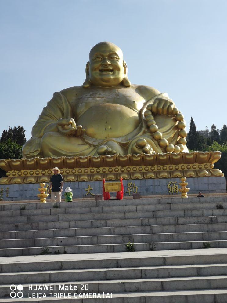 特来电充电站(酒泉鑫隆国际充电站)