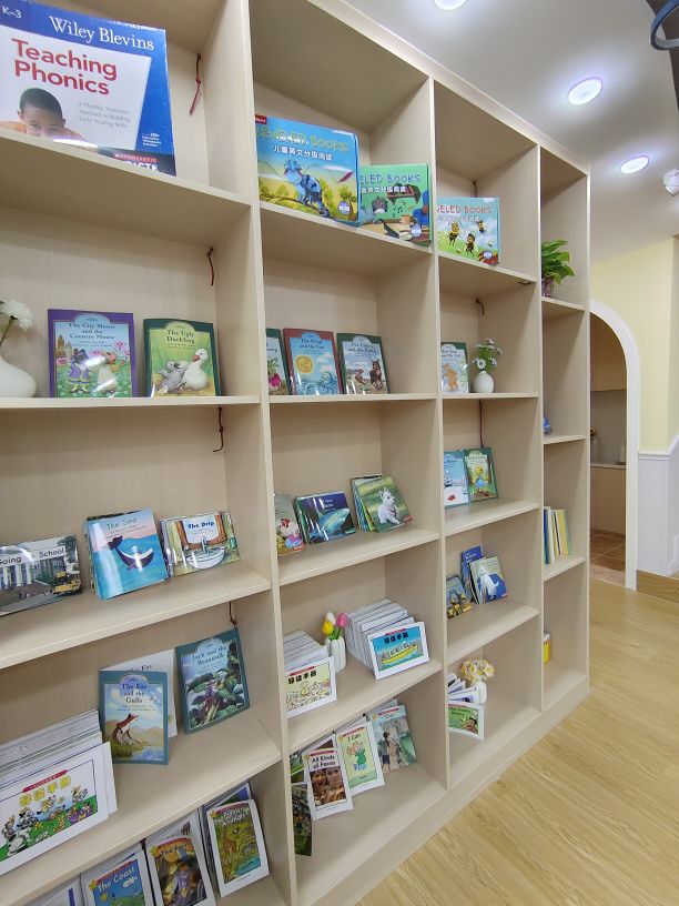 瑞尔悦读(思源楼店)