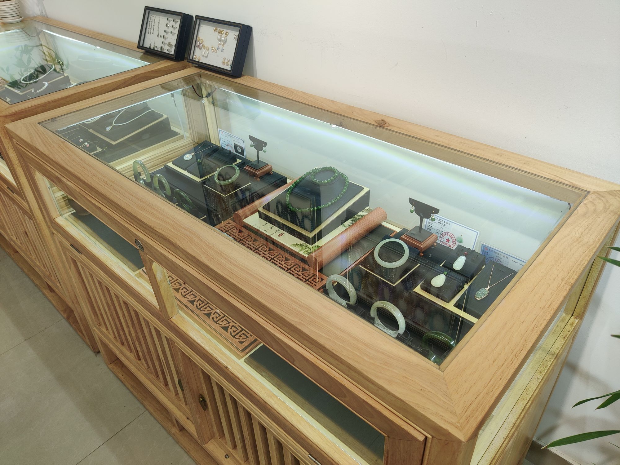 森莱珠宝(钦州)