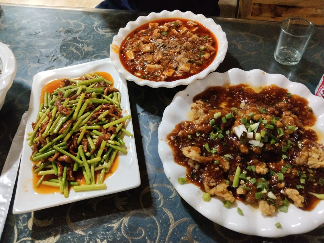 成都味道(俄尔雅路二段店)
