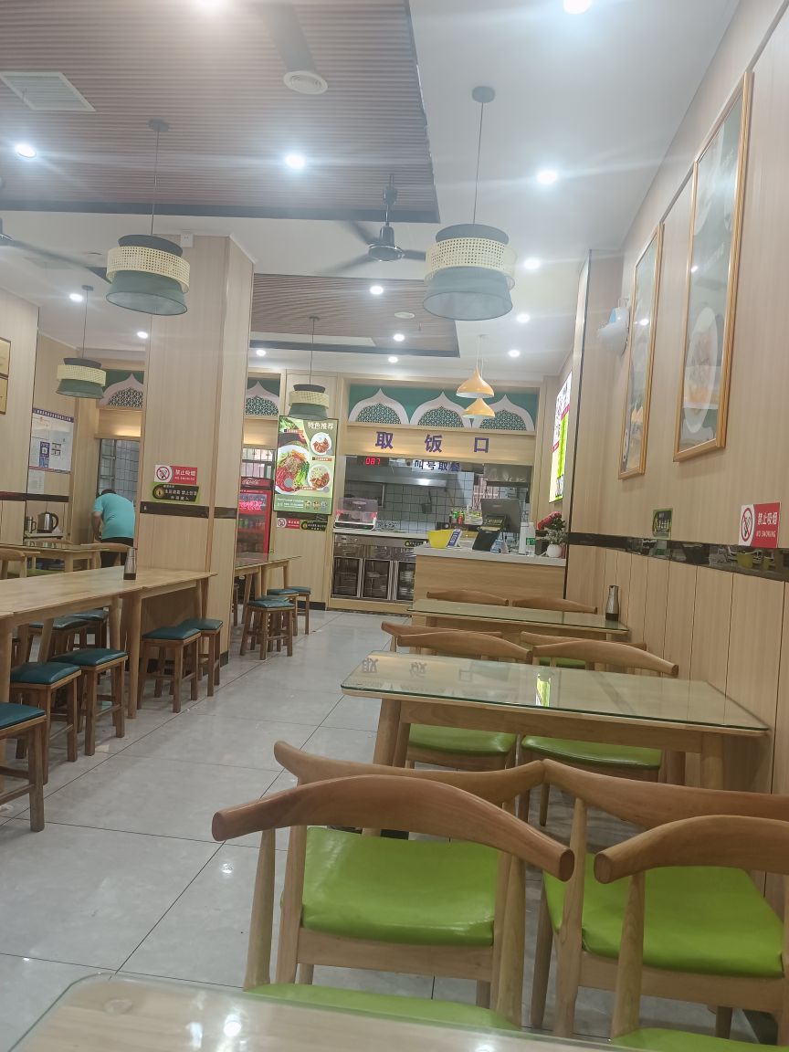 兰州拉面(商南店)