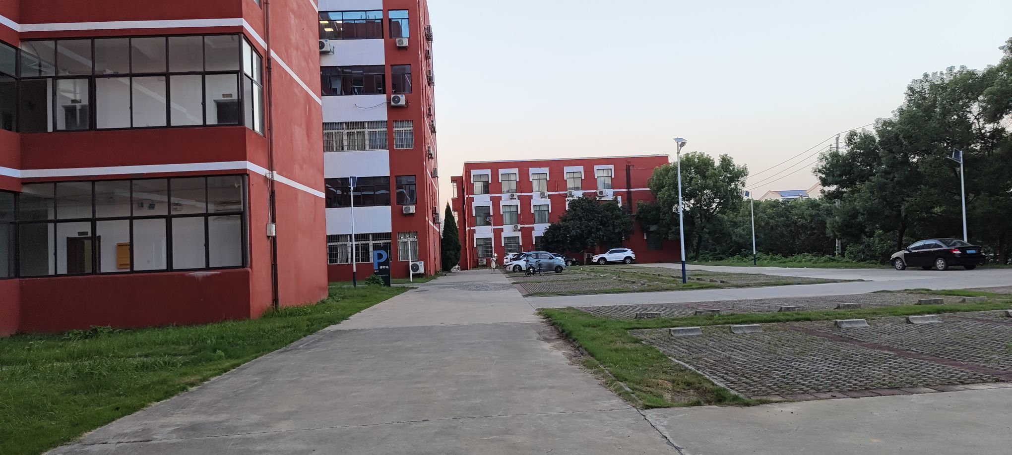 南昌师范学院(昌北校区)-西2门