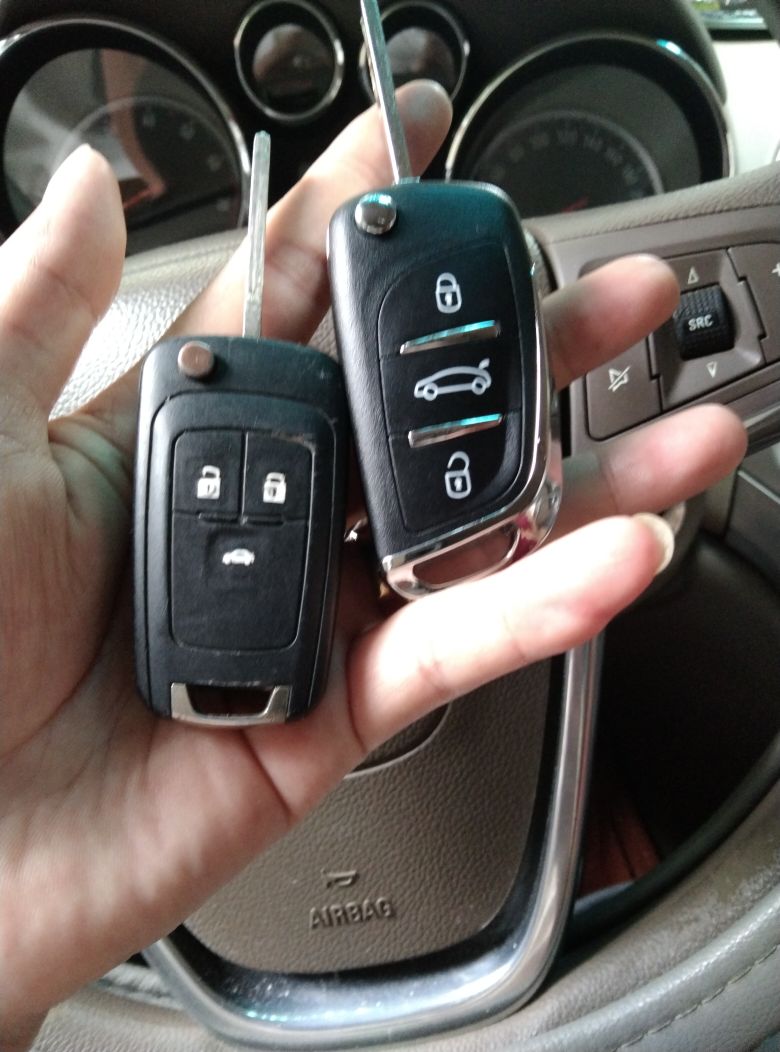 配汽车遥控电动车遥控