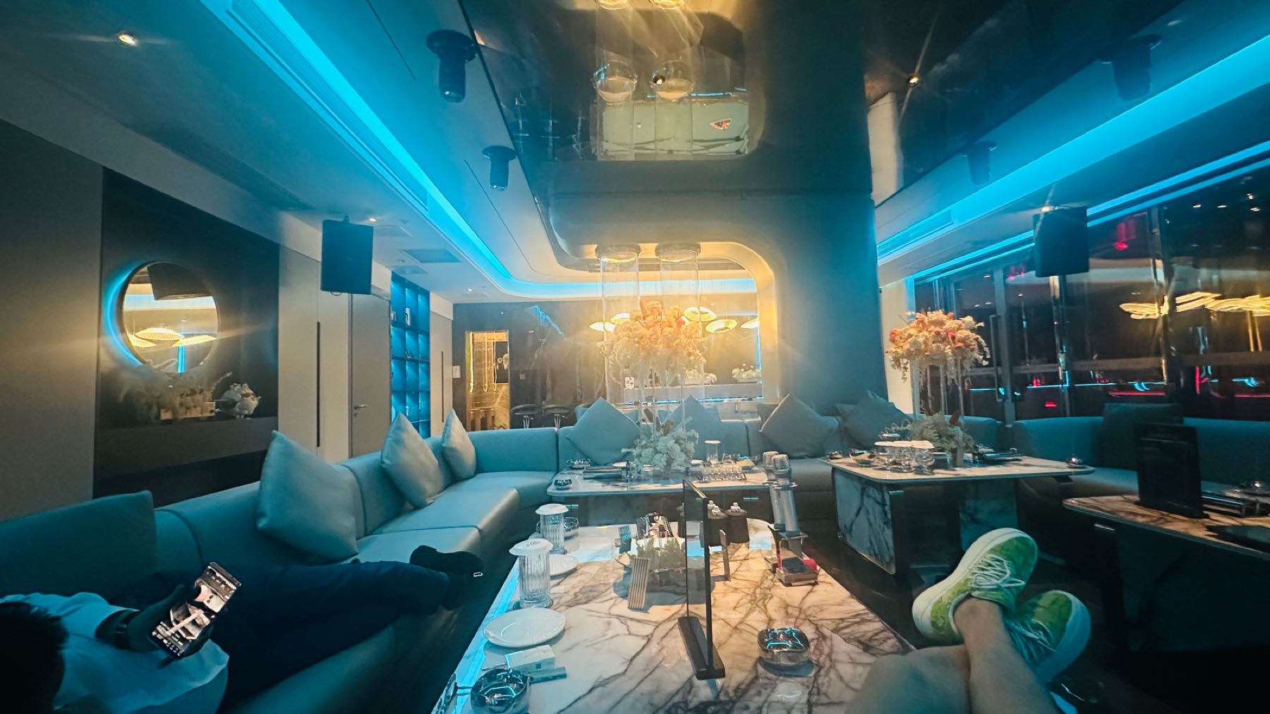 云上CLOUD PARTY ROOM