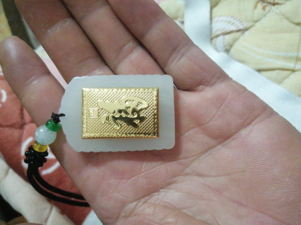 翠控珠宝翡翠回收店