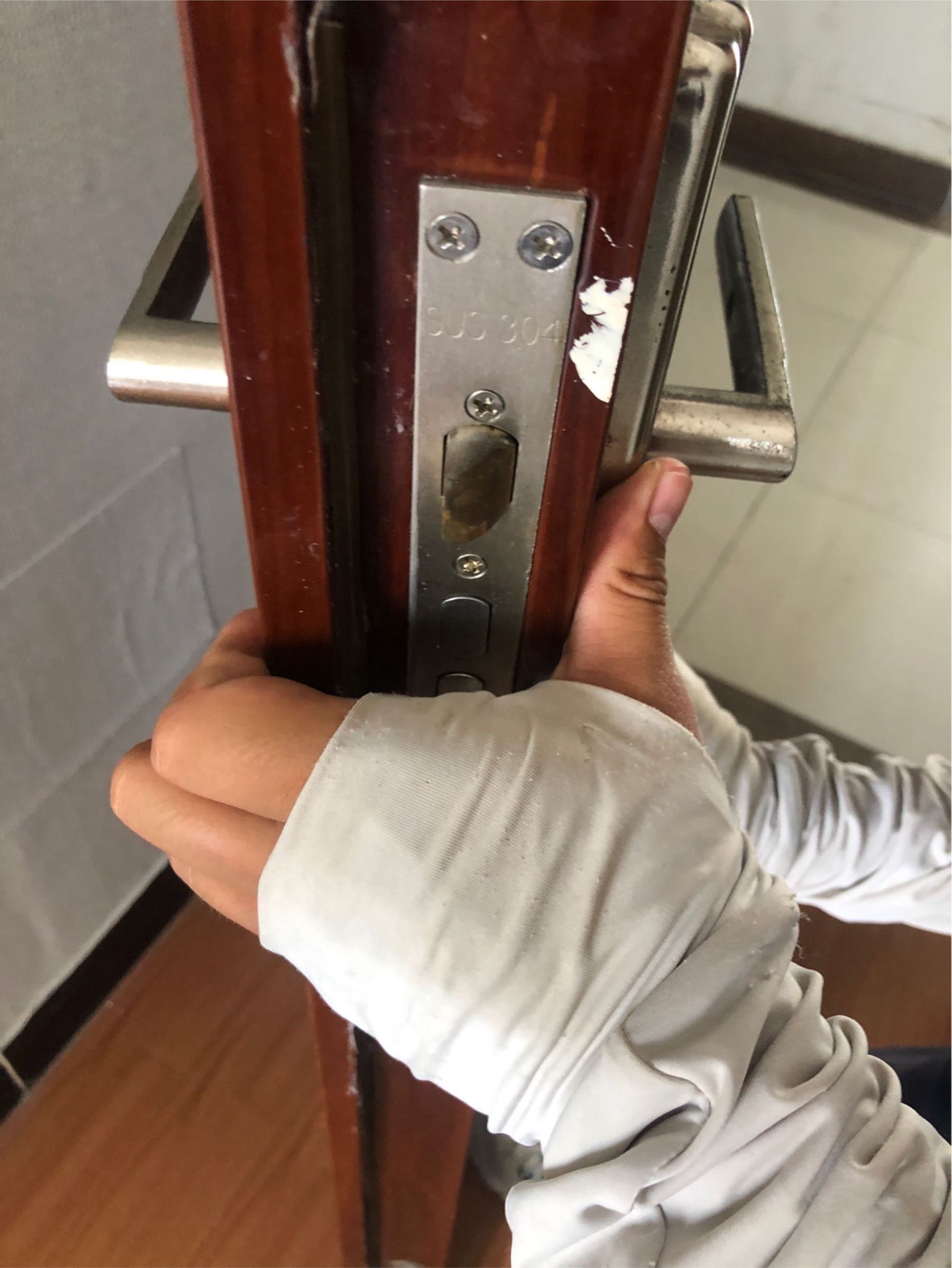 刘氏开锁换锁公司