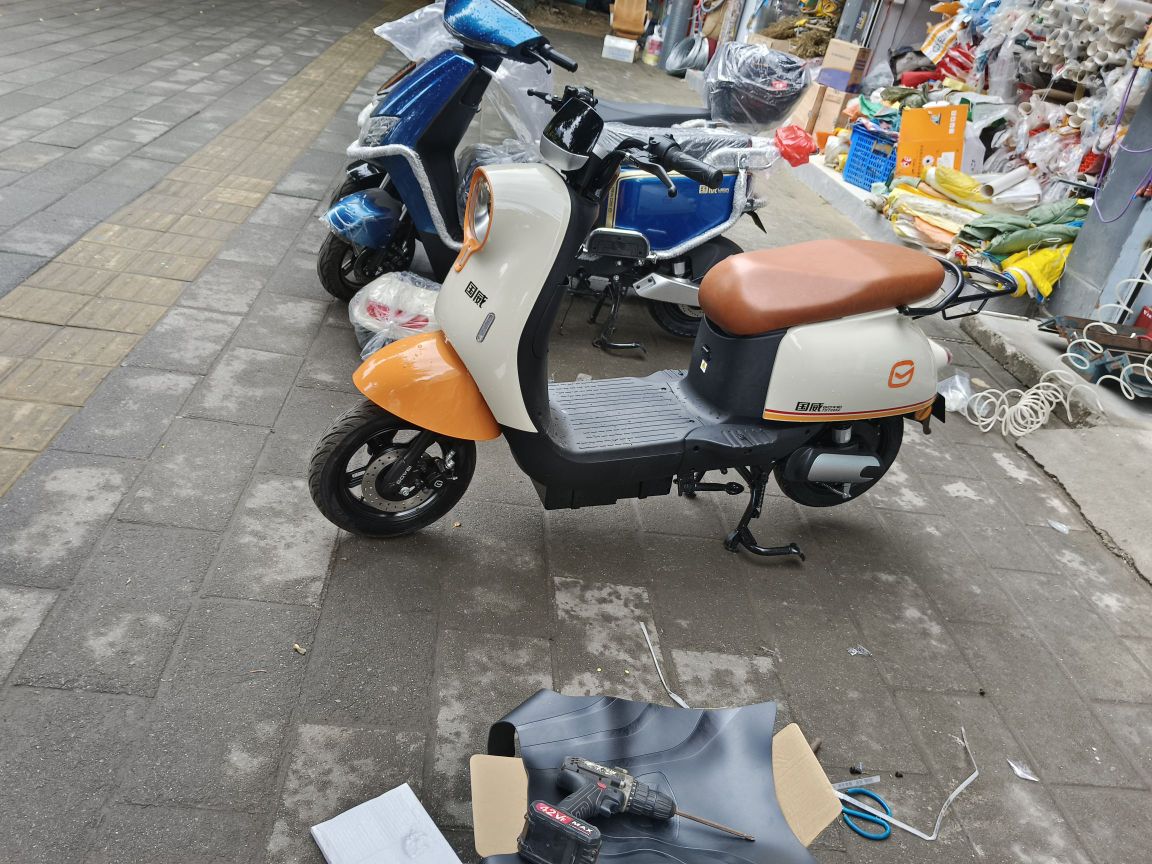 电冻车维修